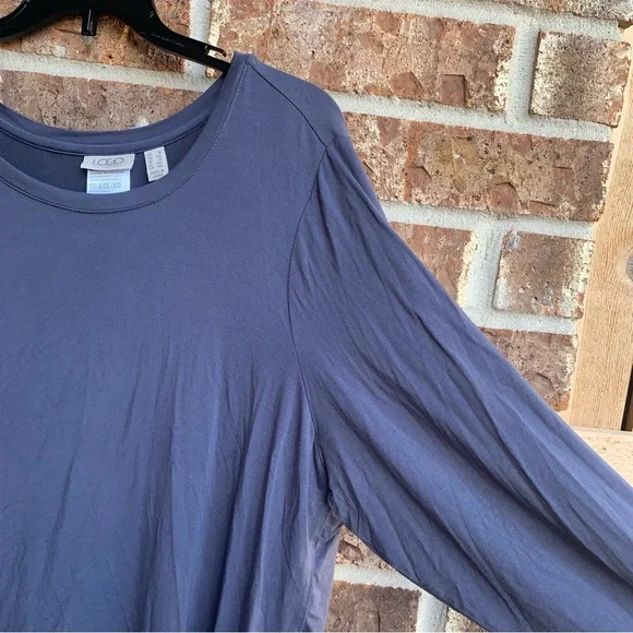 LOGO by Lori Goldstein top with Velvet application - Picture 5 of 7